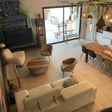 - Studio 5 En Coliving ゲストハウス フロンティニャン